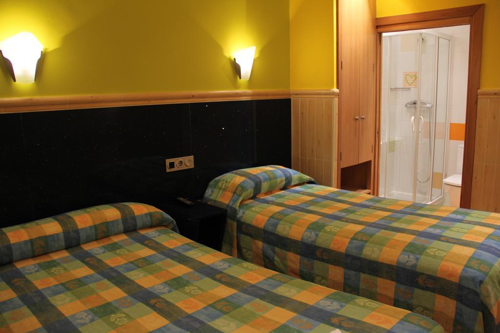 Pension Izar Bat - San Sebastian — Fotos 3